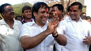 राजनीति के राजा बाबू गोविंदा शिवसेना से लड़ेंगे चुनाव !