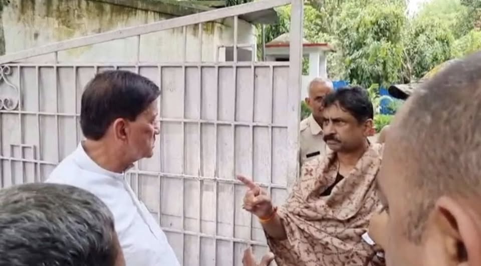 मप्र में अब कभी भी पिट सकते हैं कलेक्टर