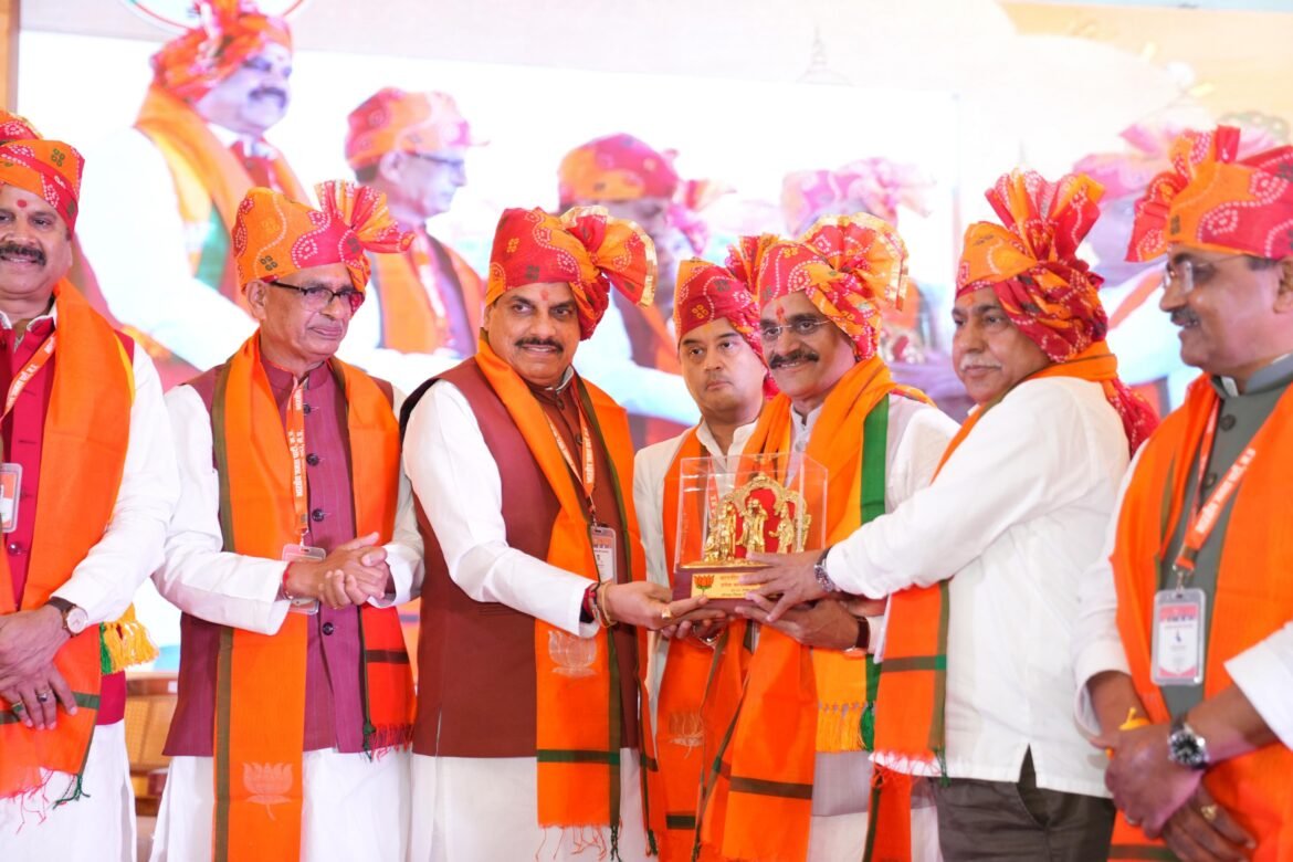 ओरछा से भाजपा संदेश – अब पुराने भरोसे के साथ होगी ‘नई पीढ़ी’ की  साधना